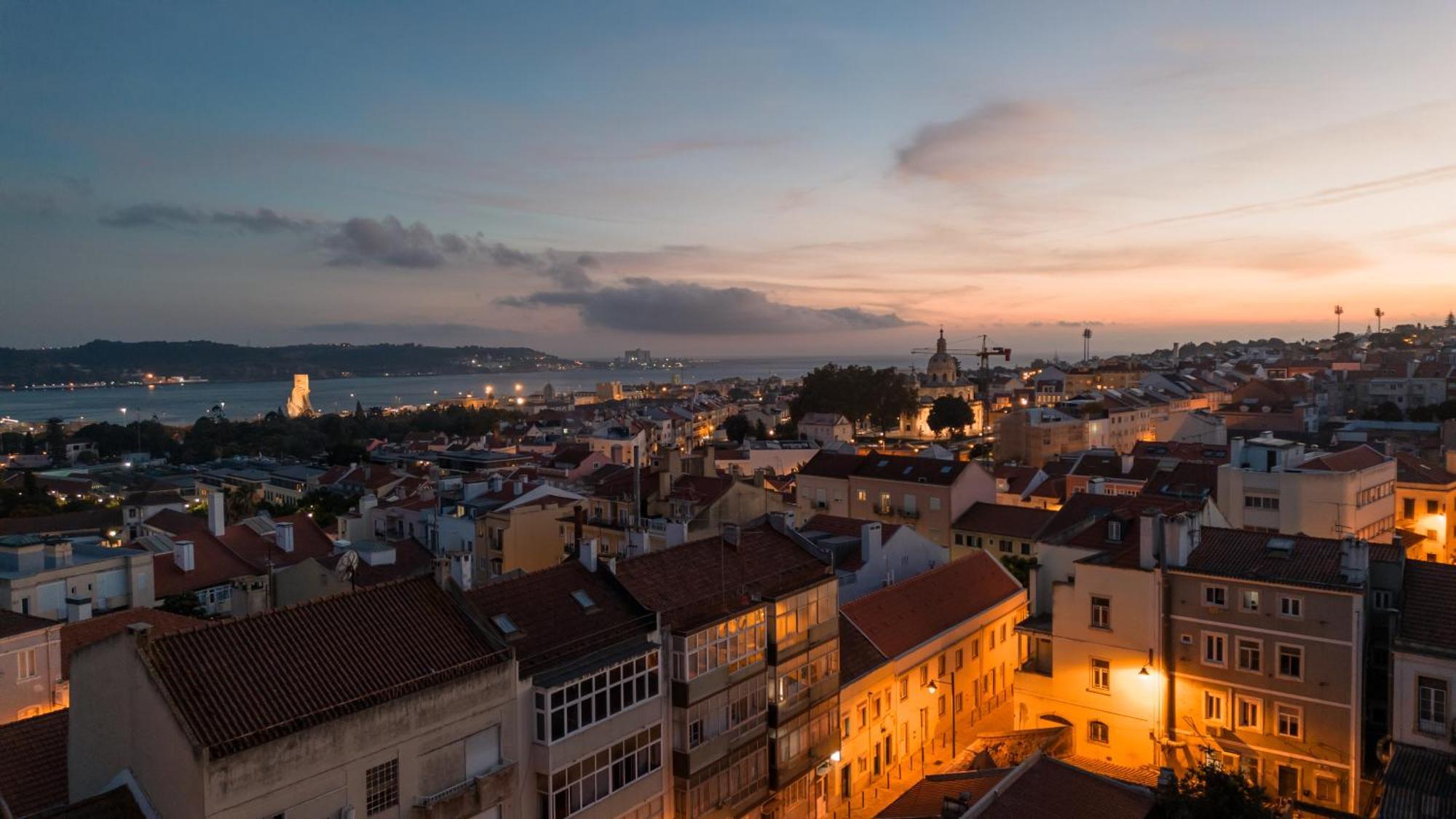 Premium Flat At Ajuda/Belem With Balcony, Parking! Apartment ลิสบอน ภายนอก รูปภาพ