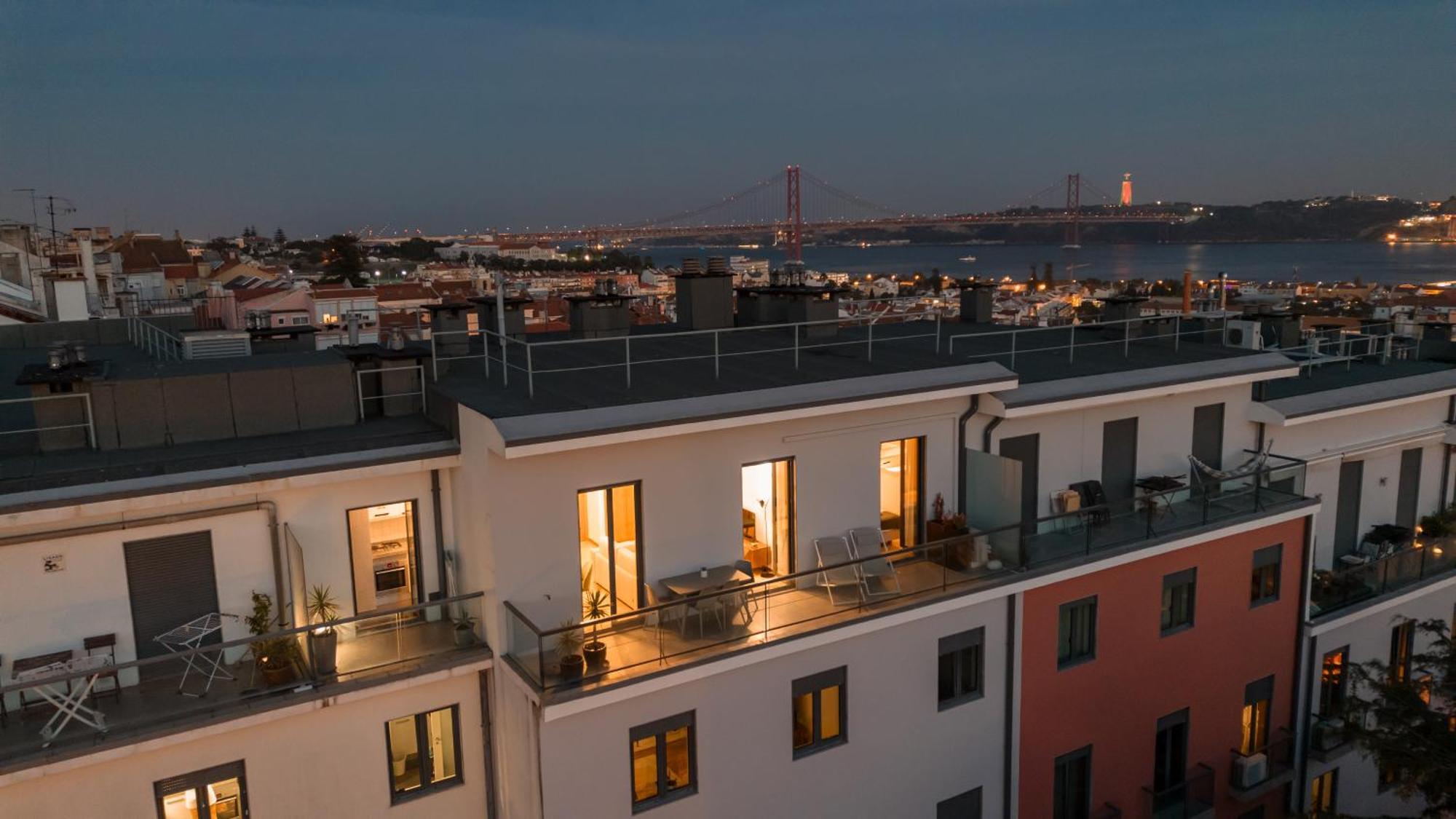 Premium Flat At Ajuda/Belem With Balcony, Parking! Apartment ลิสบอน ภายนอก รูปภาพ